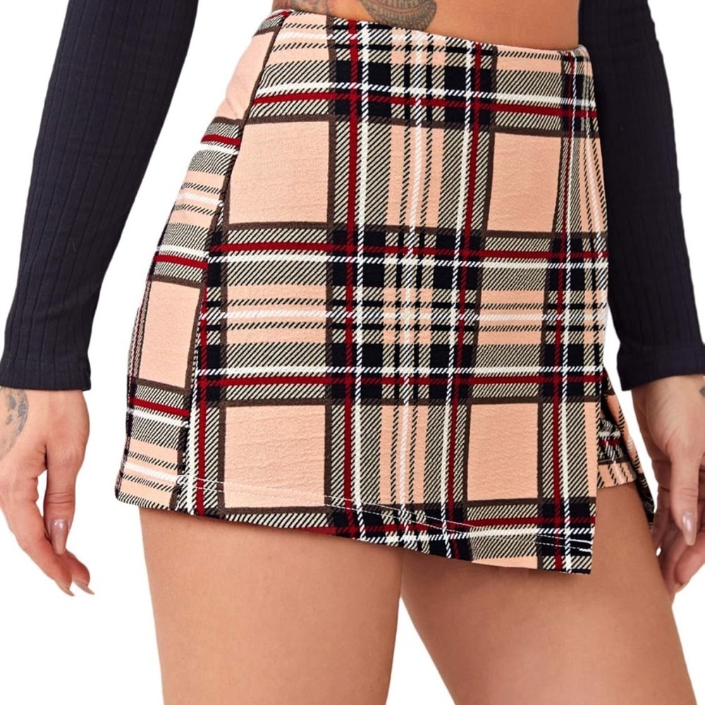 Plaid Mini Skirt - Picture 7 of 12